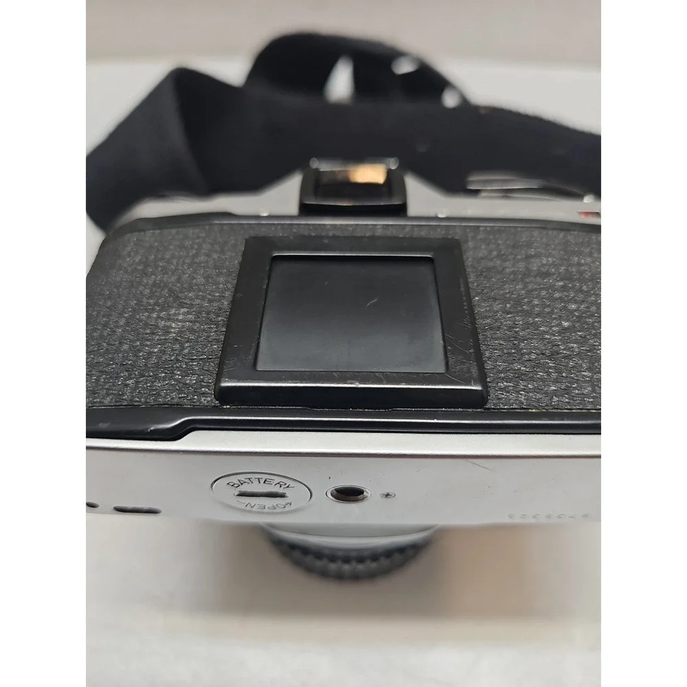 Pentax ME 35mm SLR Film Camera With 50mm F/2 SMC Lens **UNTESTED**